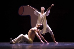 Teatro di San Carlo - GISELLE  - coreografia  Mats Ek - con Robe