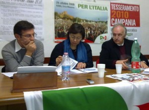 carloni e piccolo conf stampa variante PRG Cercola