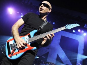 Joe Satriani in concerto al Palapartenope di Napoli il prossimo 28 maggio