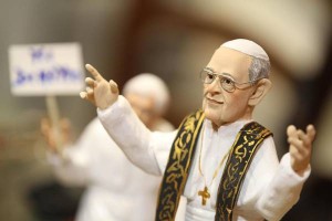 POPE FRANCIS ALREADY IN NAPLES CRIB