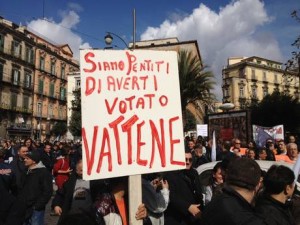 Serrata negozi a Napoli, no a Ztl Comune