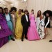 met-gala-2021-look-valentino-met-gala-foto-gala-met-640x425